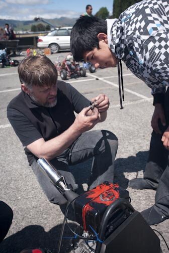 Helping hand with pit repairs
