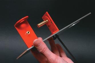 2. Displacer bracket