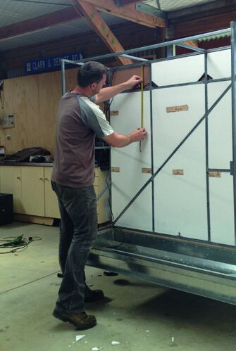 Insulation of 18 mm polystyrene sheets