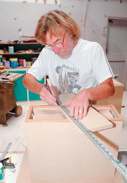 Marking the adjustment for the long side