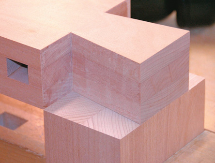 Marking tail onto end of matching block, Use a sharp marketing knife