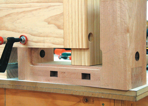 Checking overall vice-to-bench fit