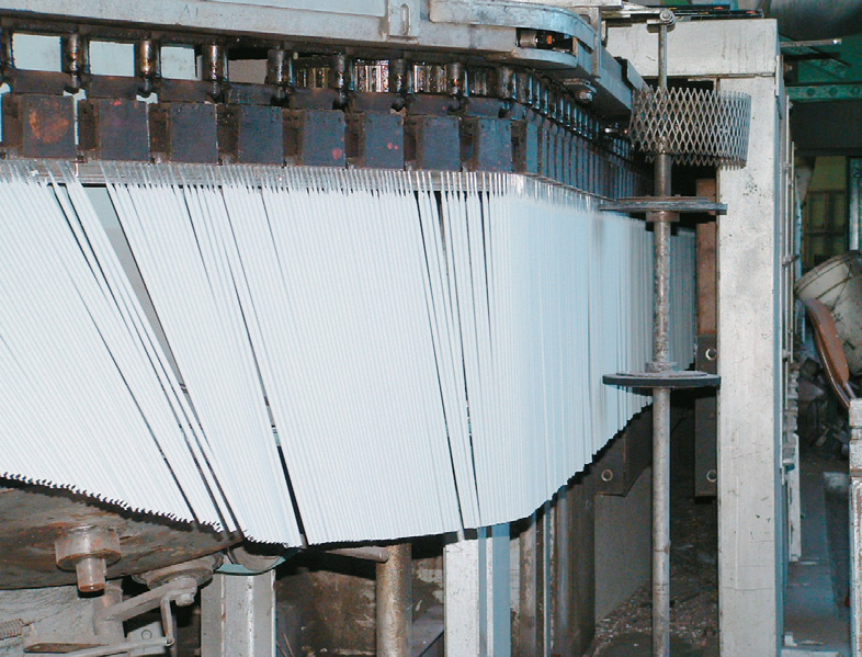 Rods proceeding to the driers prior to packaging