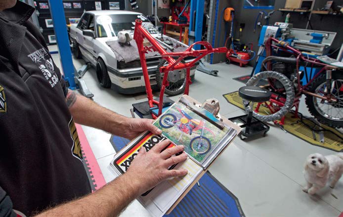 Honda CR 250 RZ underrestoration...