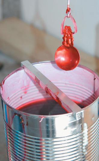 Dye takes on anodised spoon.