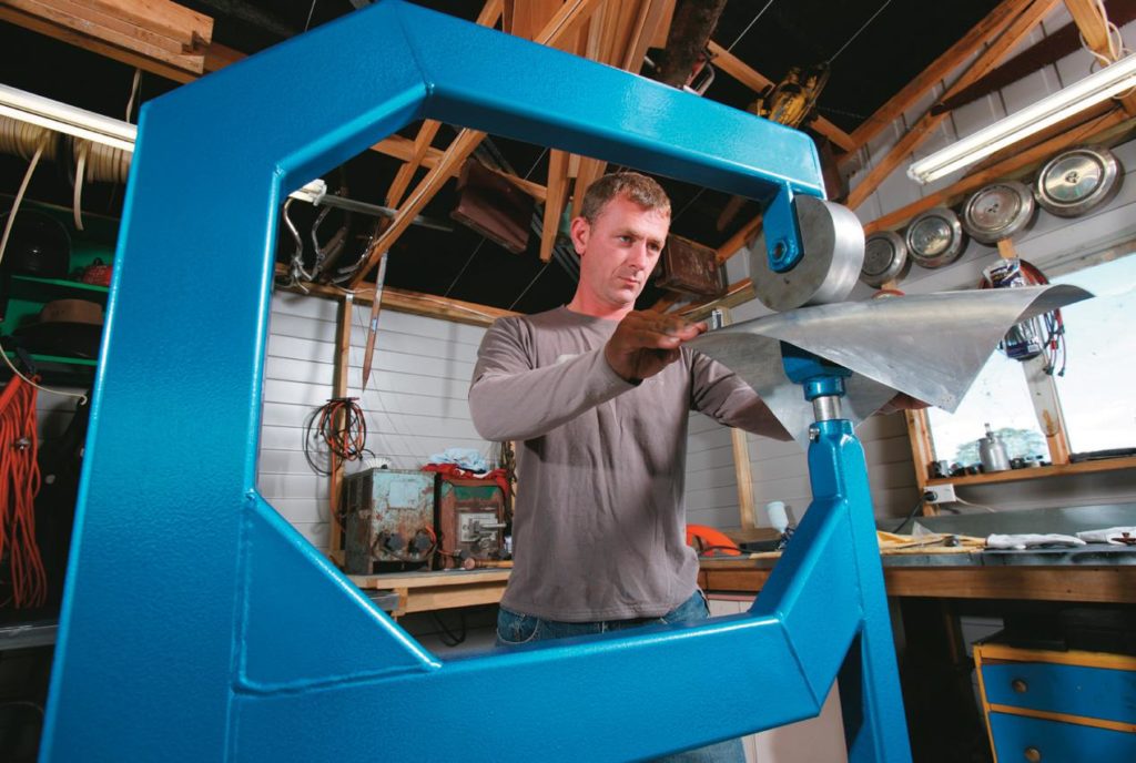 Wheeling sheetmetal. Leif Haseltine shows us how to use his his English wheel
