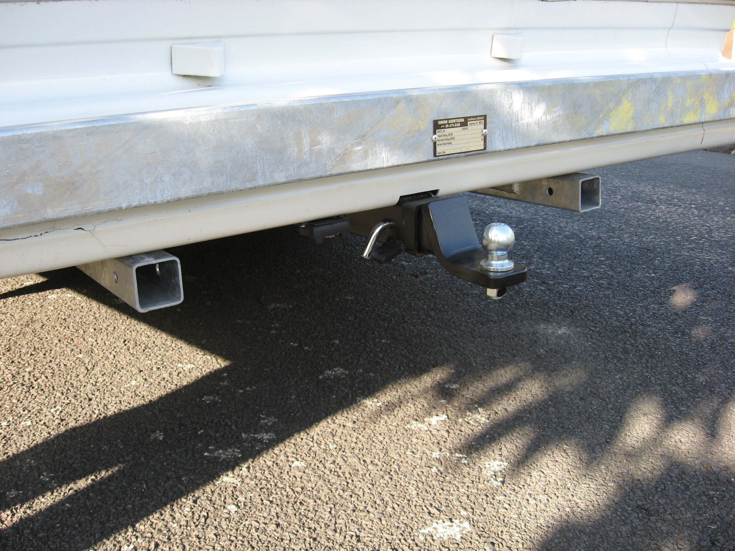 Slots for scooter carrier arms