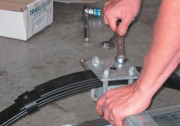 Work with the trailer frame upside down