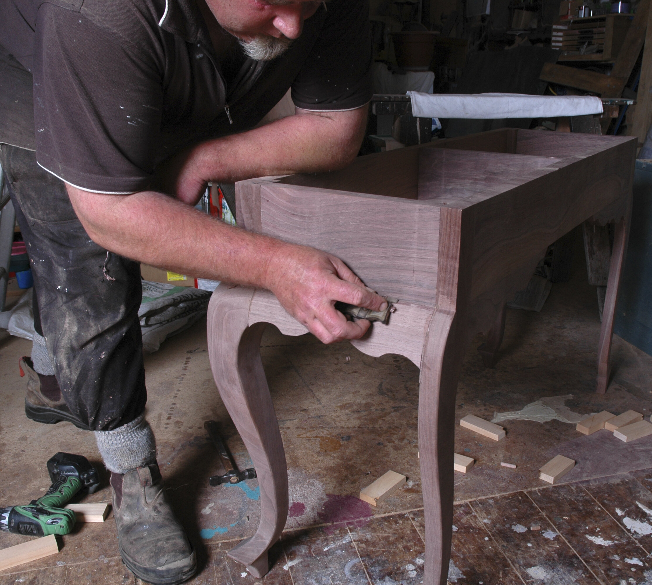 Cleaning up the joint. This will be covered by a moulding