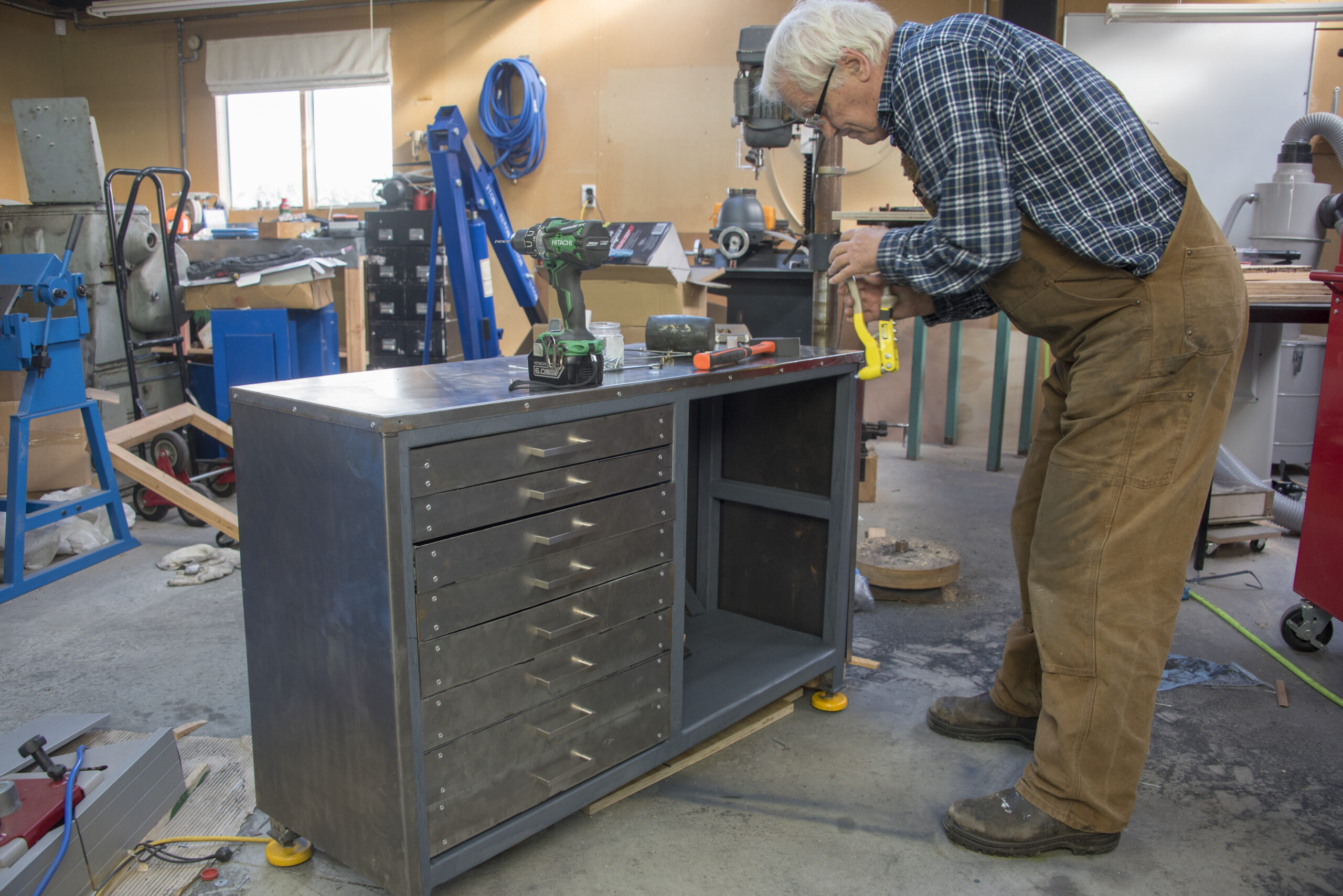 Welding: Standing to attention – lathe bench build part 2 - The Shed